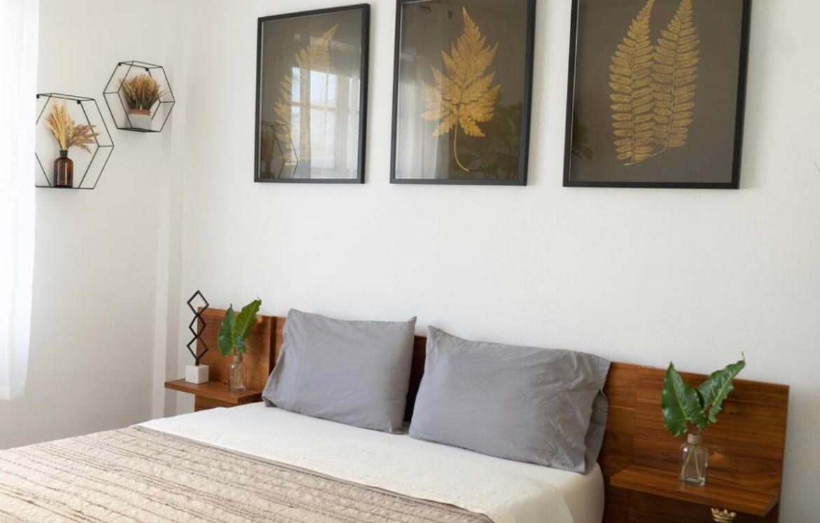 Newely Remodeled Apartment Only 1 Min To The Beach! マイアミビーチ エクステリア 写真